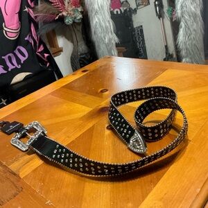 Authentic Western Style Womens Medium Large Diamond Studded Leather Belt New